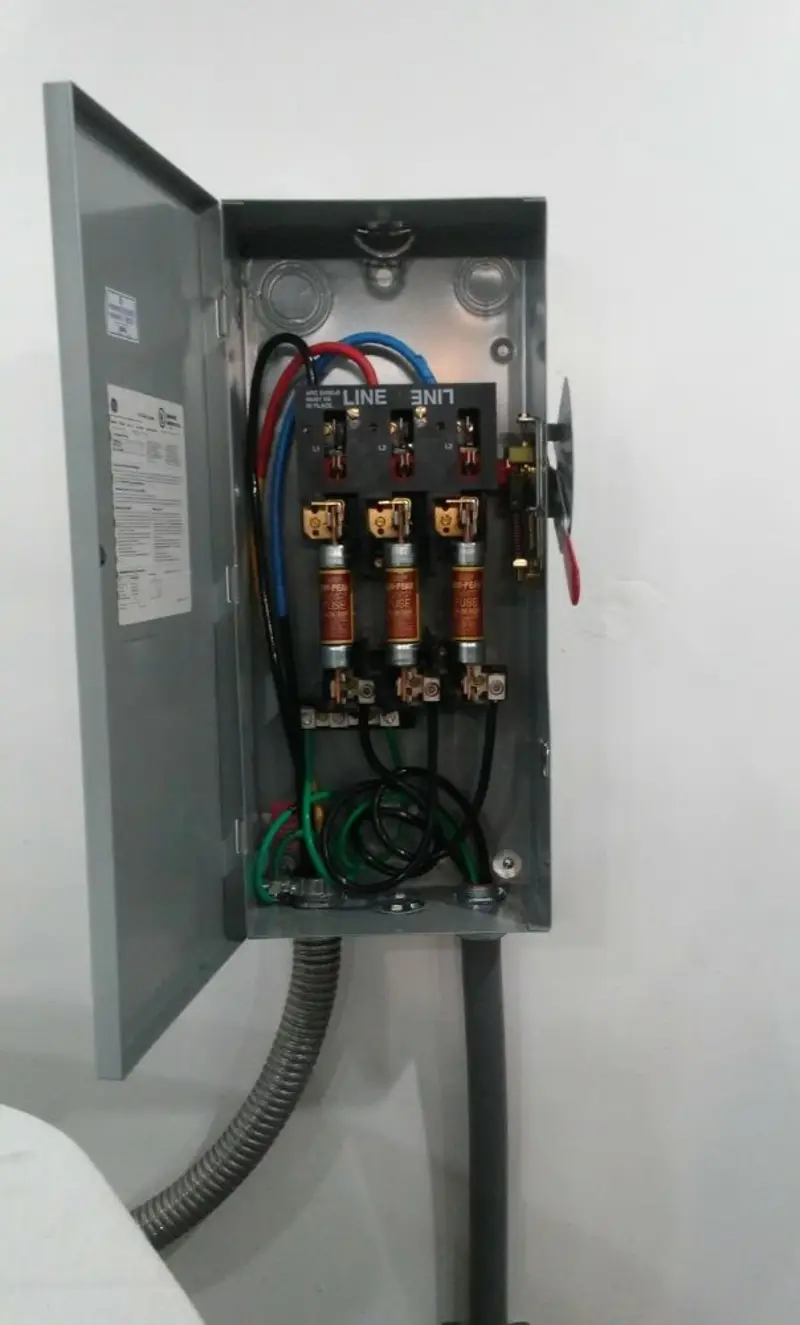 Three-phase disconnect switch installed for Smoke Detector Installation in Marina del Rey